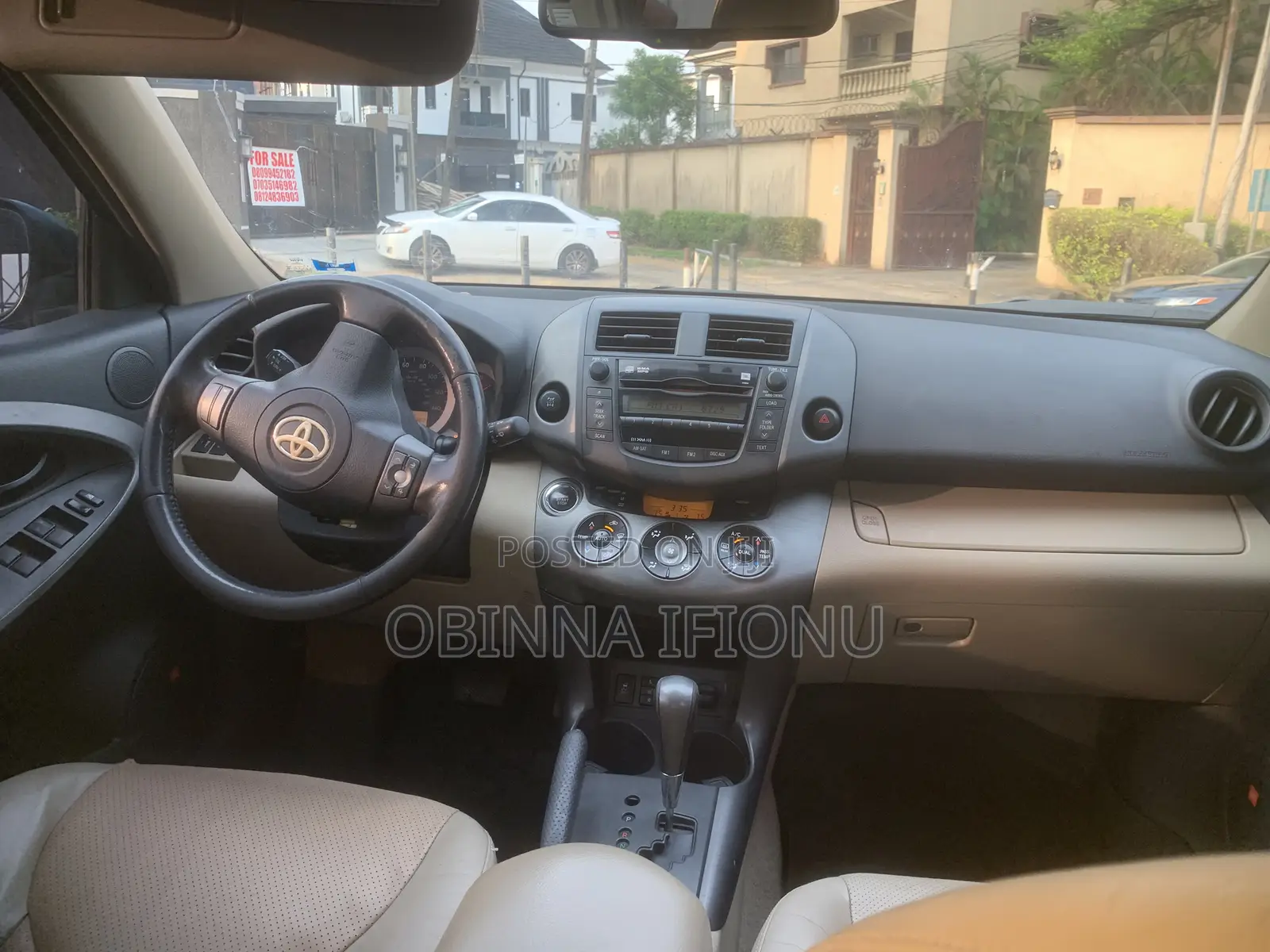 Toyota RAV4 2010 Black