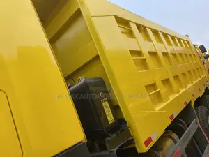 Howo 372 Truck Yellow