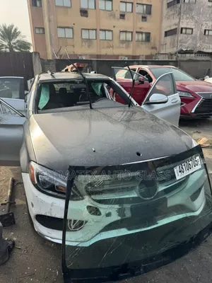 C300 2015 Windscreen Glass Available