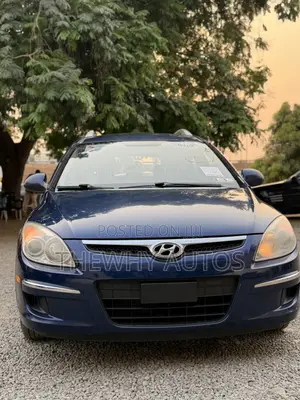 Hyundai Elantra Touring GLS 2011 Blue