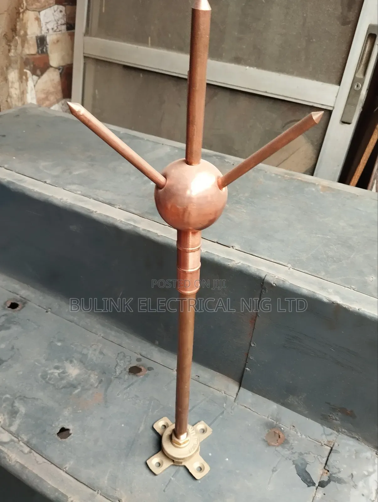 Big Base Heavy Duty Thunder Arrestor