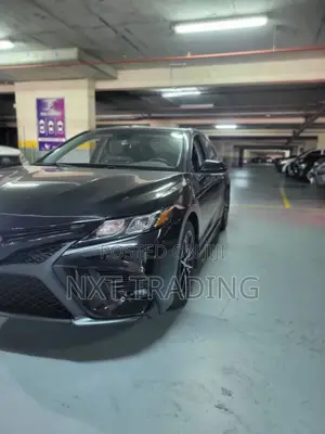 Toyota Camry SE 2023 Black