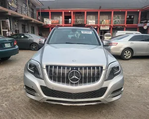 Mercedes-Benz GLK-Class Base GLK 350 4dr AWD 4MATIC (3.5L 6cyl 7A) 2015 Silver