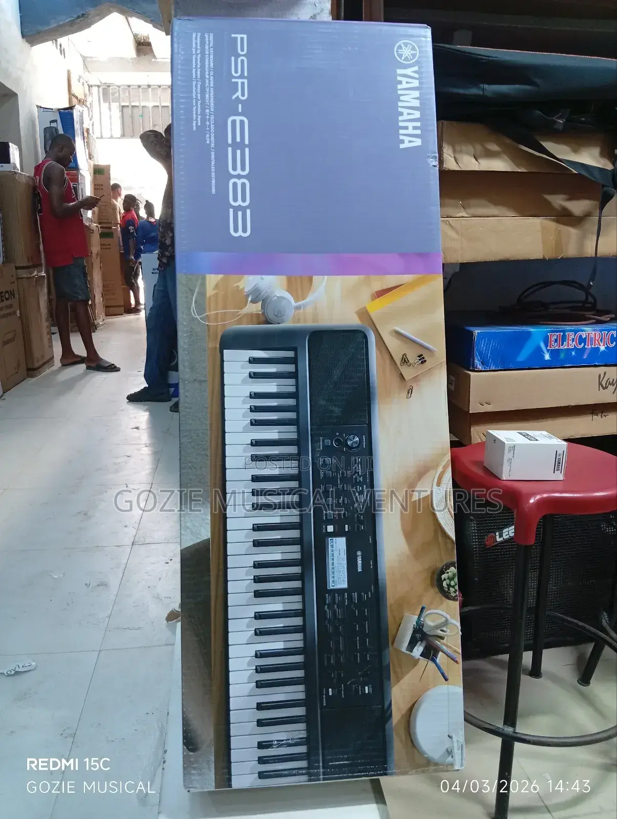 Complete 61 Key Yamaha Keyboard PRS E 383