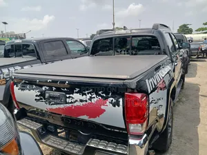 Toyota Tacoma SR 4x4 Access Cab 127.4 in. WB 2020 Black