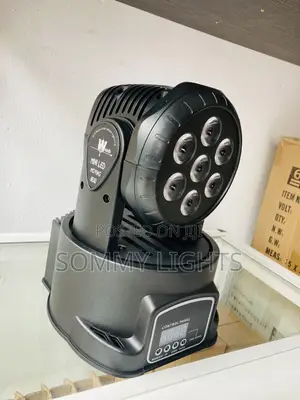 7eyes Moving Head