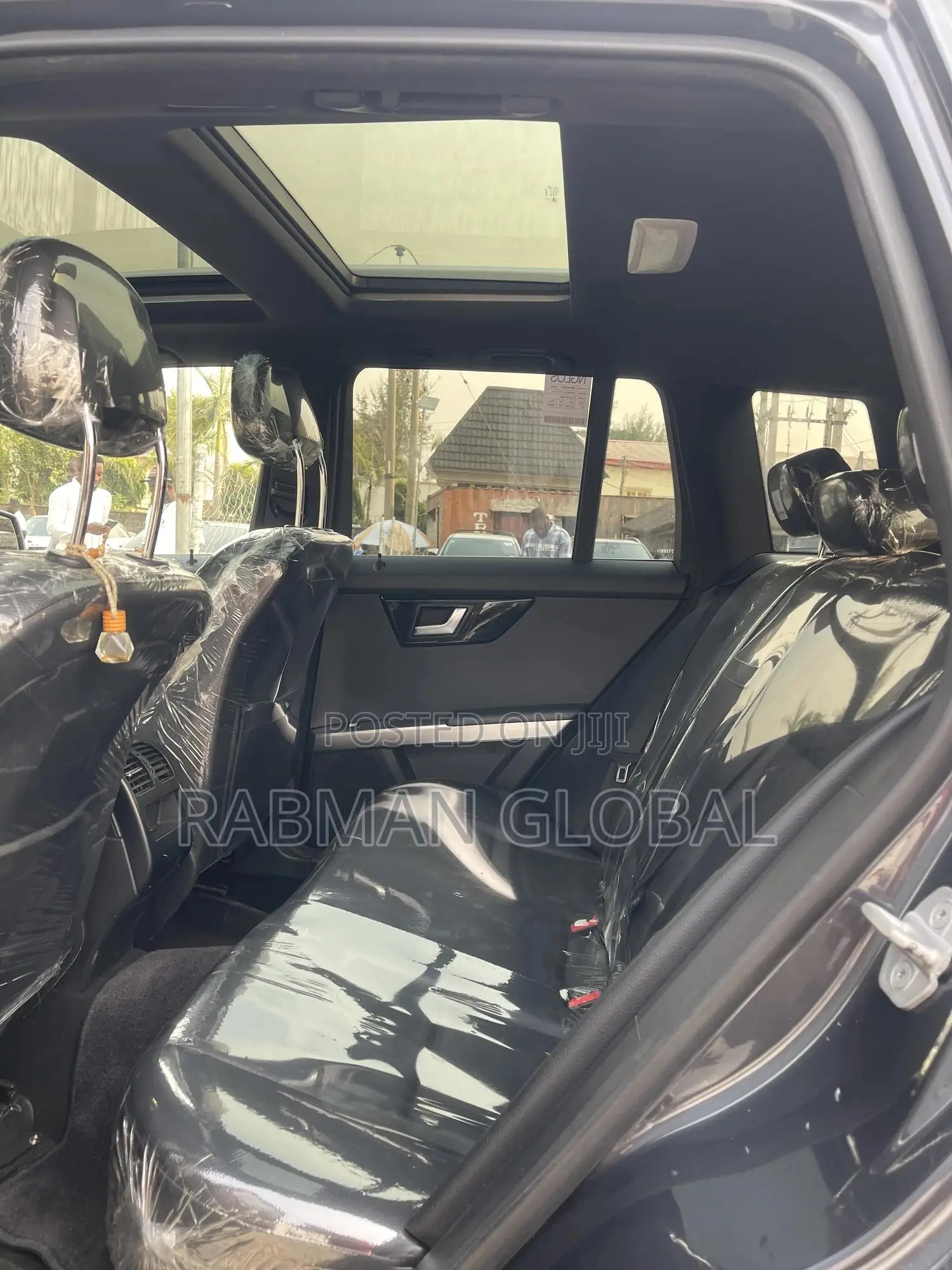 Mercedes-Benz GLK-Class 350 4MATIC 2012 Gray