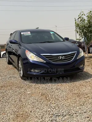 Hyundai Sonata SE Sedan FWD (2.4L 4cyl 6A) 2012 Blue