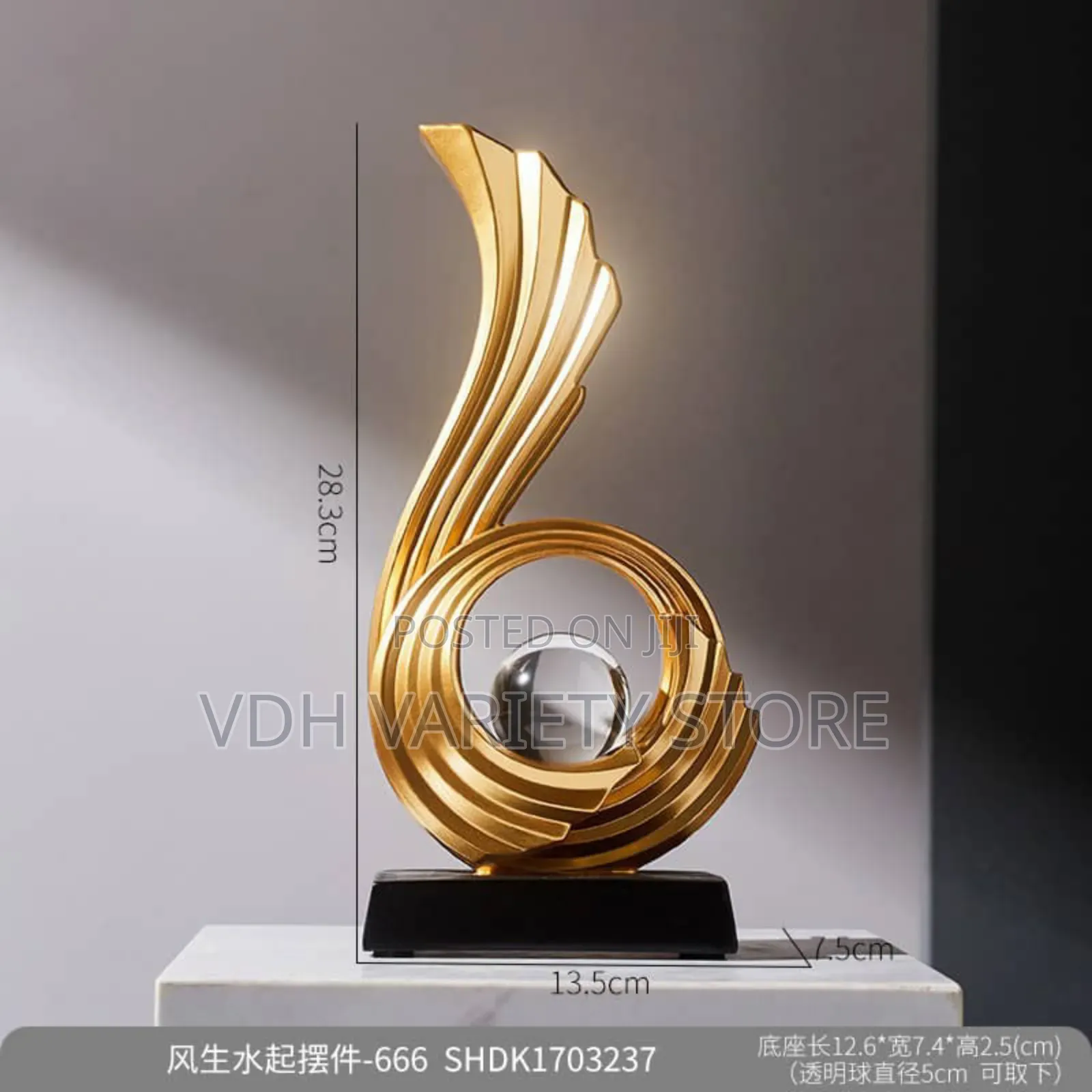 Home Decorative Ornaments