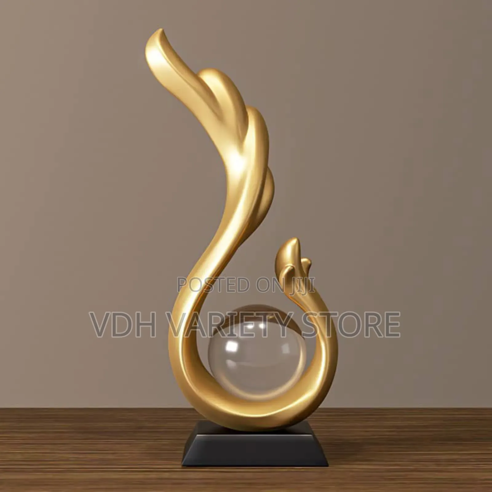 Home Decorative Ornaments