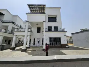 5bdrm Duplex in Katampe Extension for rent