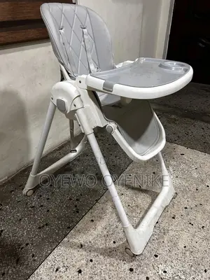 Infant Feeding Chair