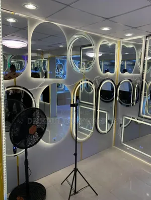 Led Mirrors With 3 Light Human