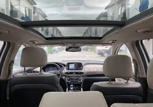 Hyundai Santa Fe 2019 White