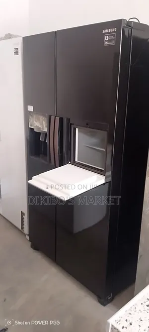 Black Samsung Tokunbo Side-by-Side Refrigerator With Bar