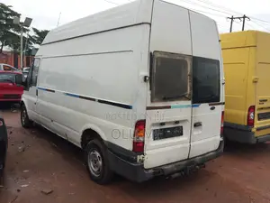 Ford Transit 2005 White