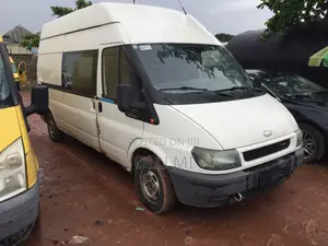 Ford Transit 2005 White