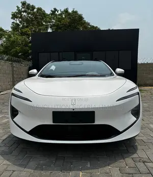 New Avatr 12 2025 White