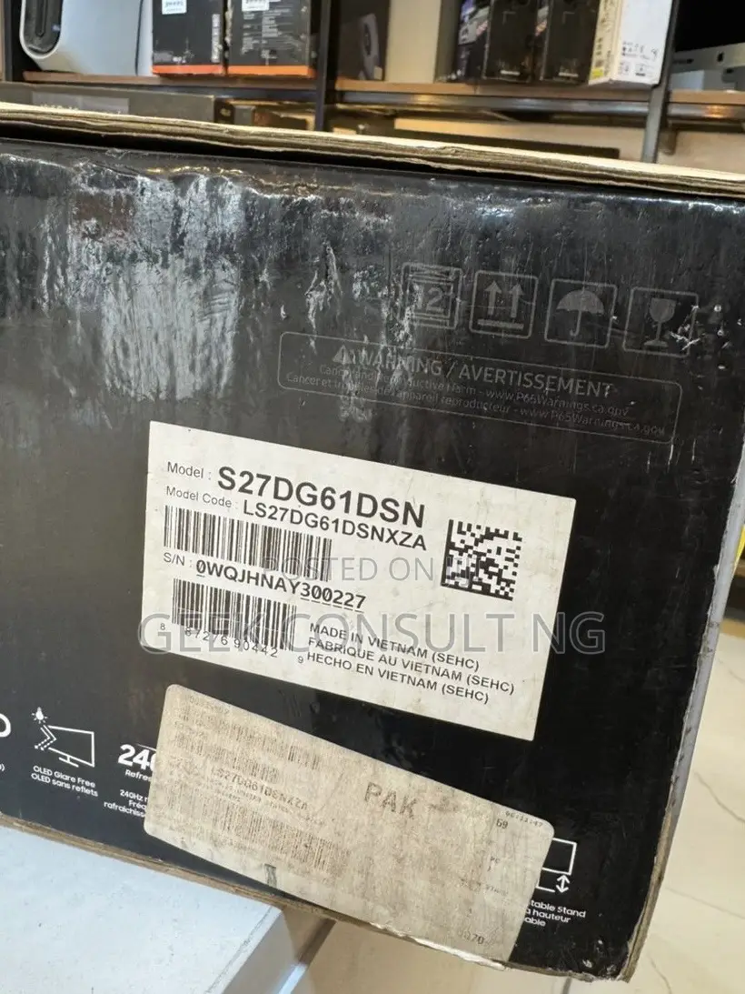 Samsung Odyssey G6 Gaming Monitor