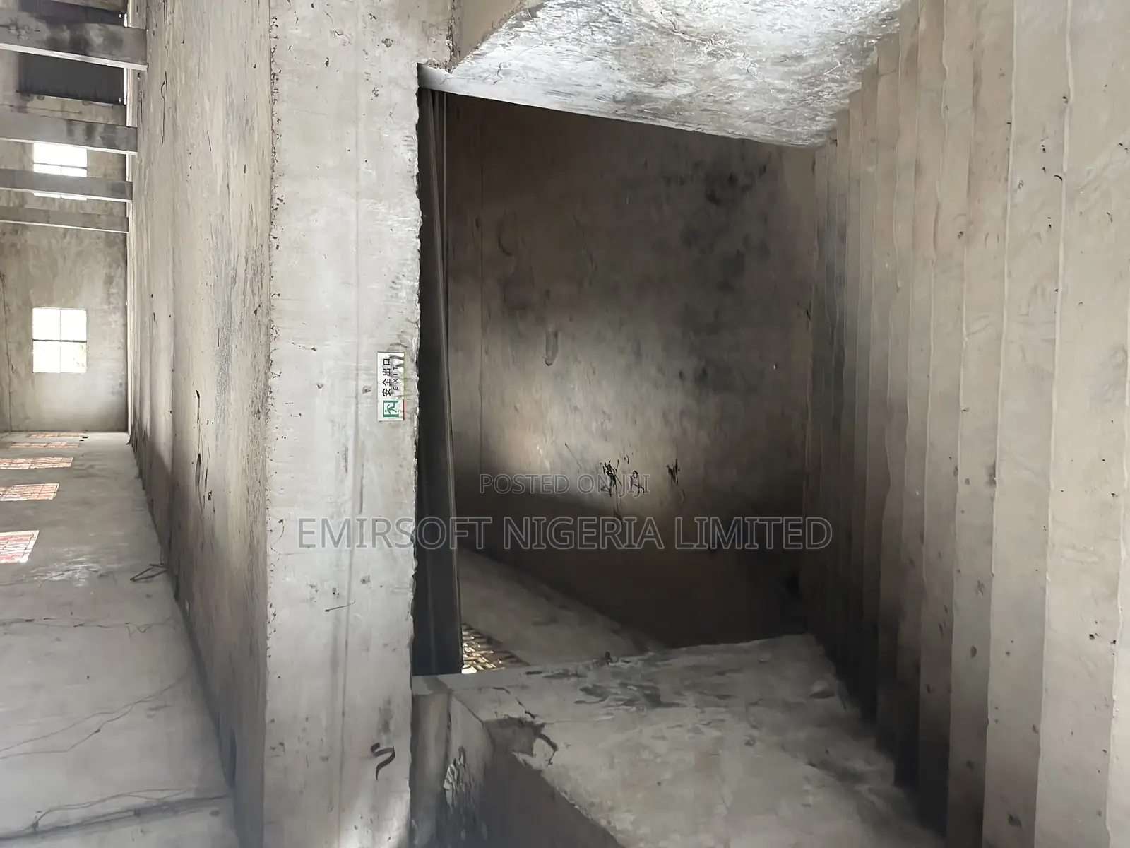 Massive Warehouse Space in Molete, Ibadan.