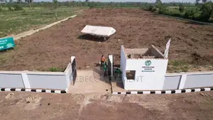 Genuine Land in Kobakpe