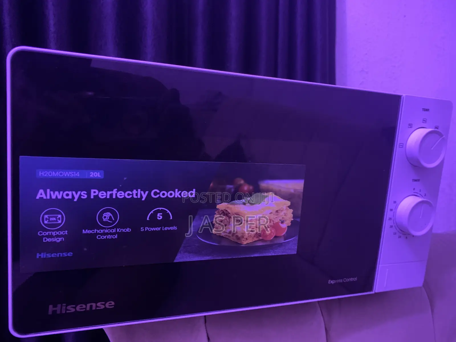 New Hisense Microwave