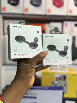 Green Lion Qi2.2 Tri-Charge 25w Fast Wireless Charger