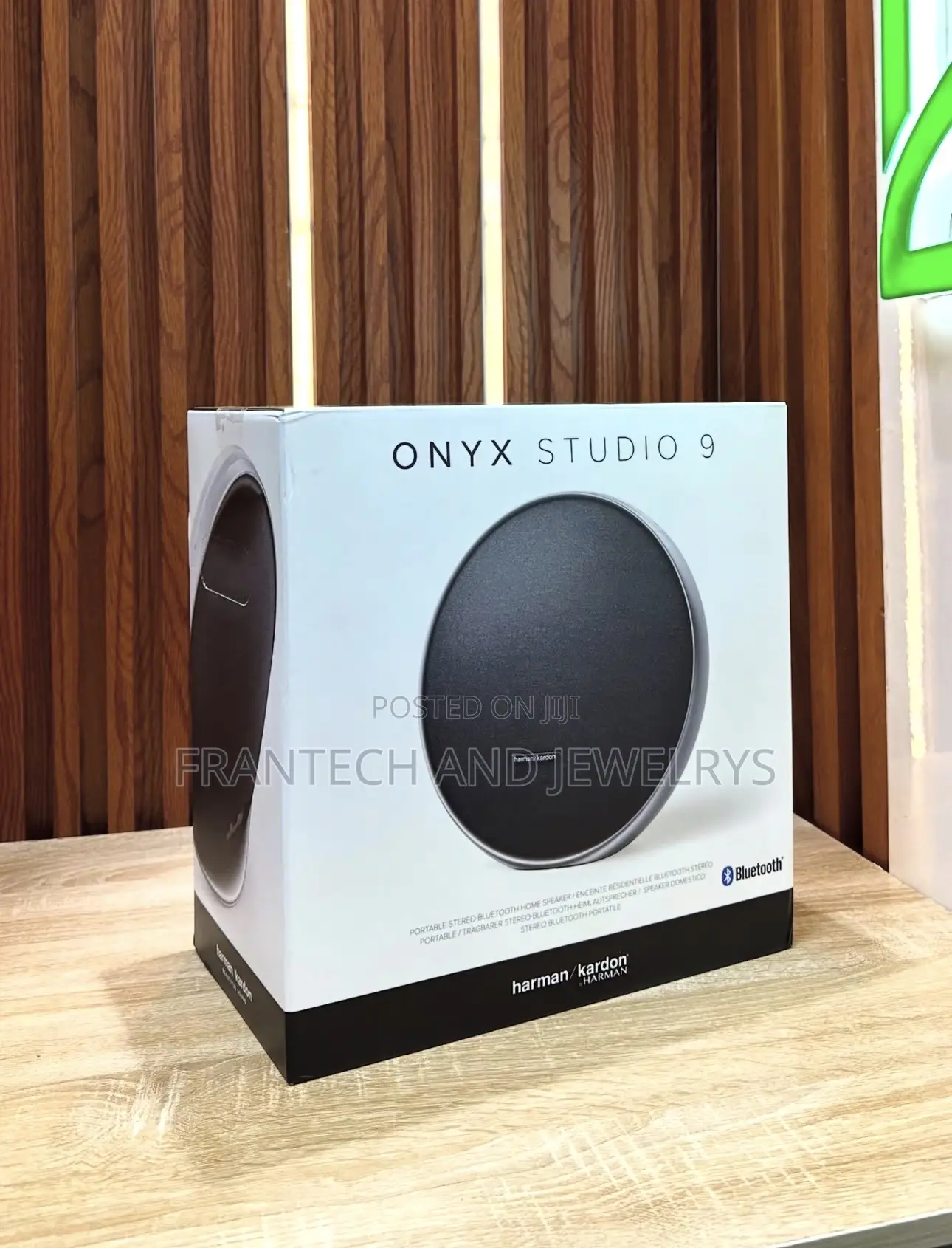 Onyx Studio 9 Brand New