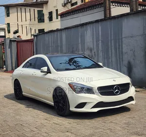 Mercedes-Benz CLA-Class CLA 250 4MATIC Sedan 2014 White