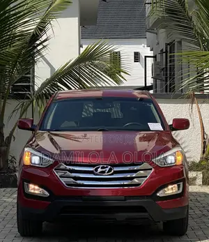 Hyundai Santa Fe 2013 Red