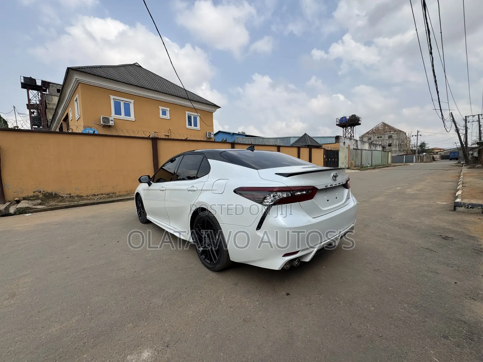 Toyota Camry XSE 2022 White