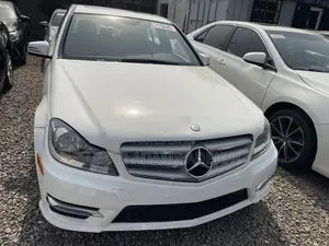 Mercedes-Benz C300 2014 White