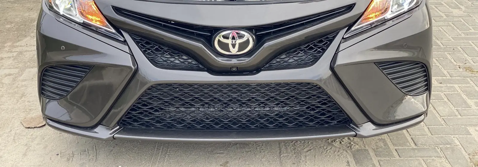 Toyota Camry 2018 Gray