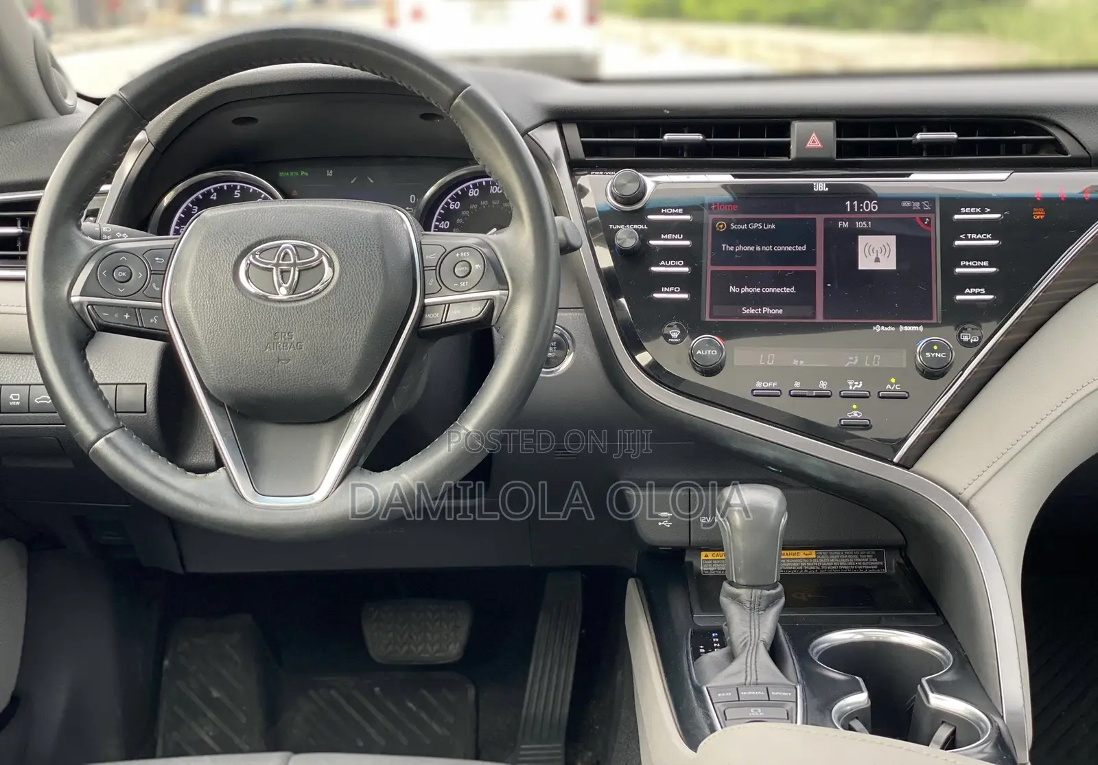 Toyota Camry 2018 Gray