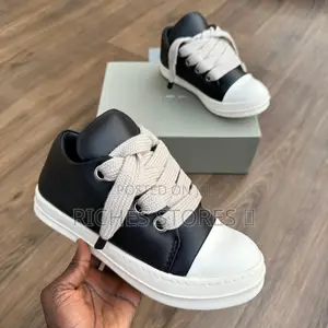 *Rick Owens Jumbo Lace Low Sneakers*