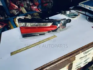 Boothlight For Lexus Nx 200 Used.
