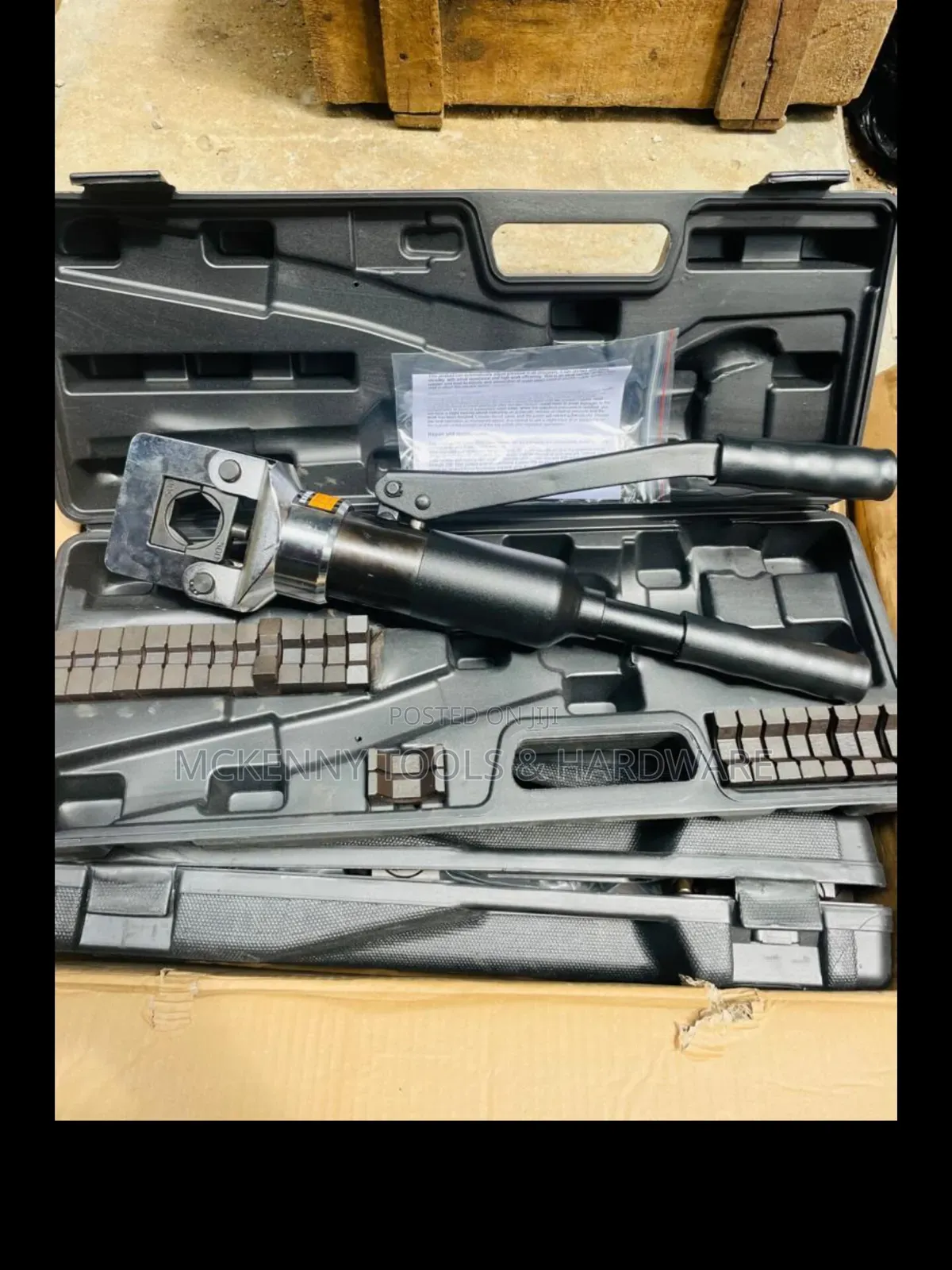 Hydraulic Crimping Tool – Heavy Duty Industrial Cable Lug Crimper