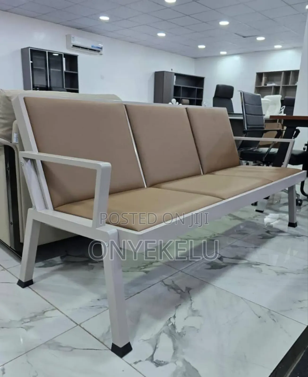3in1 Visitors Chair