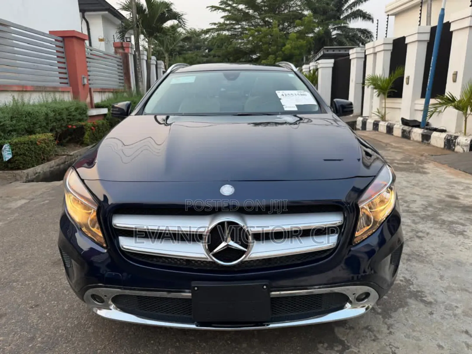 Mercedes-Benz GLA-Class 2017 Blue