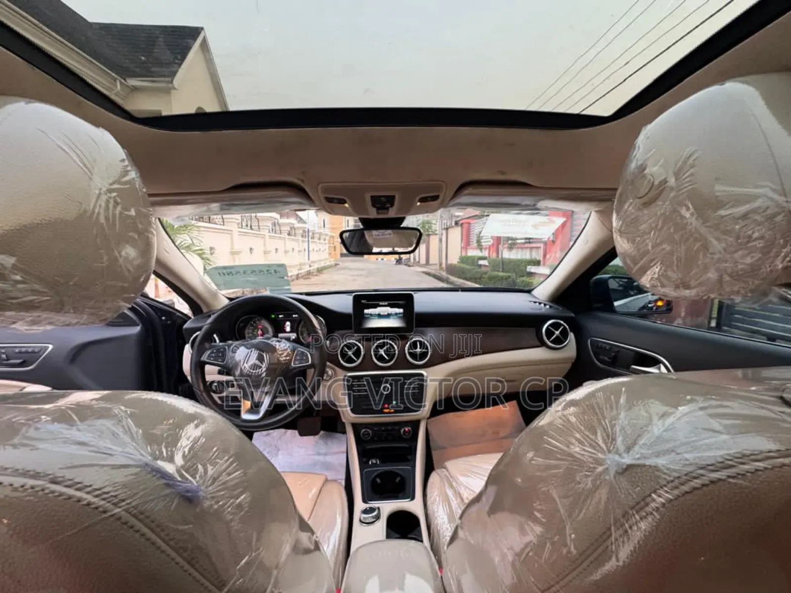 Mercedes-Benz GLA-Class 2017 Blue