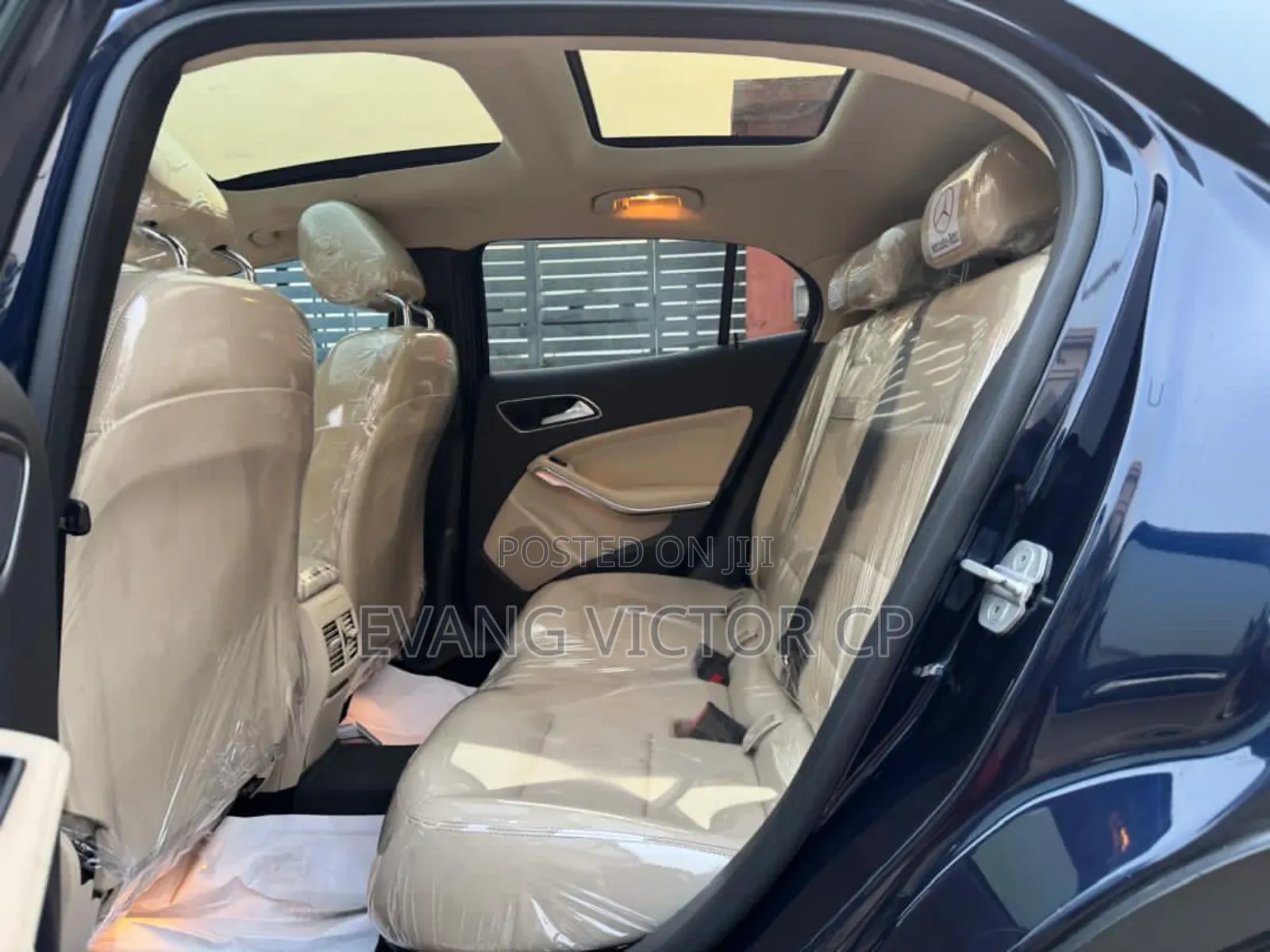 Mercedes-Benz GLA-Class 2017 Blue