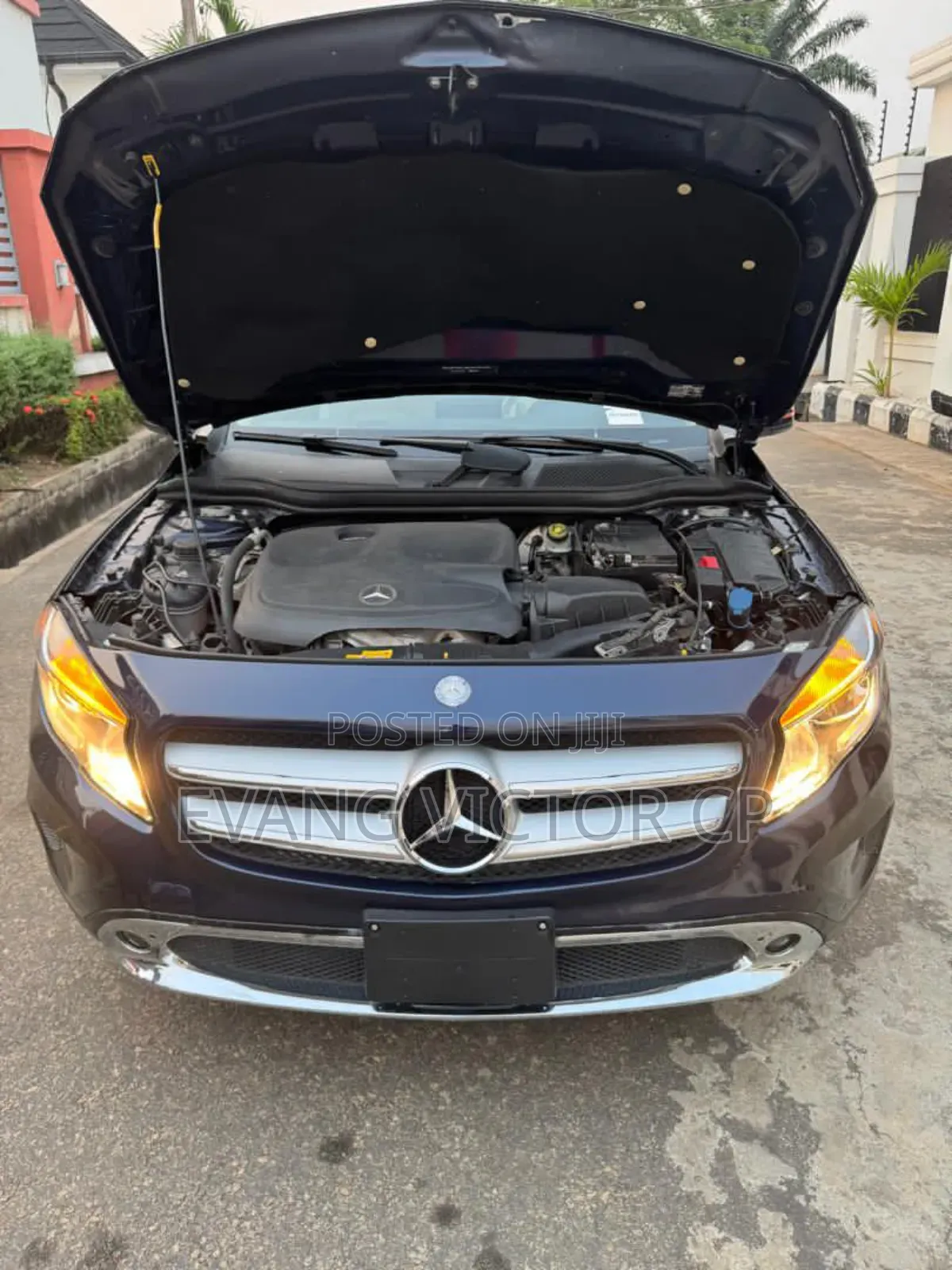Mercedes-Benz GLA-Class 2017 Blue