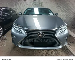 Lexus ES 2016 Gray