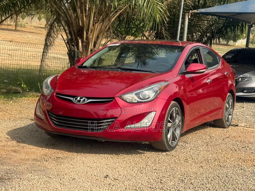 Hyundai Elantra 2014 Red