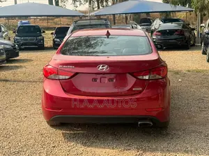Hyundai Elantra 2014 Red