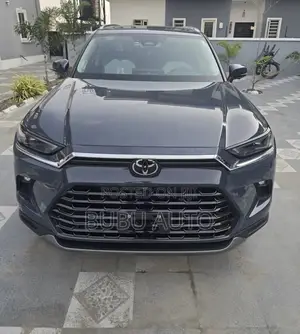 Toyota Grand Highlander Platinum AWD 2024 Gray
