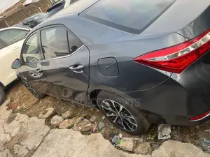 Toyota Corolla 2015 Gray