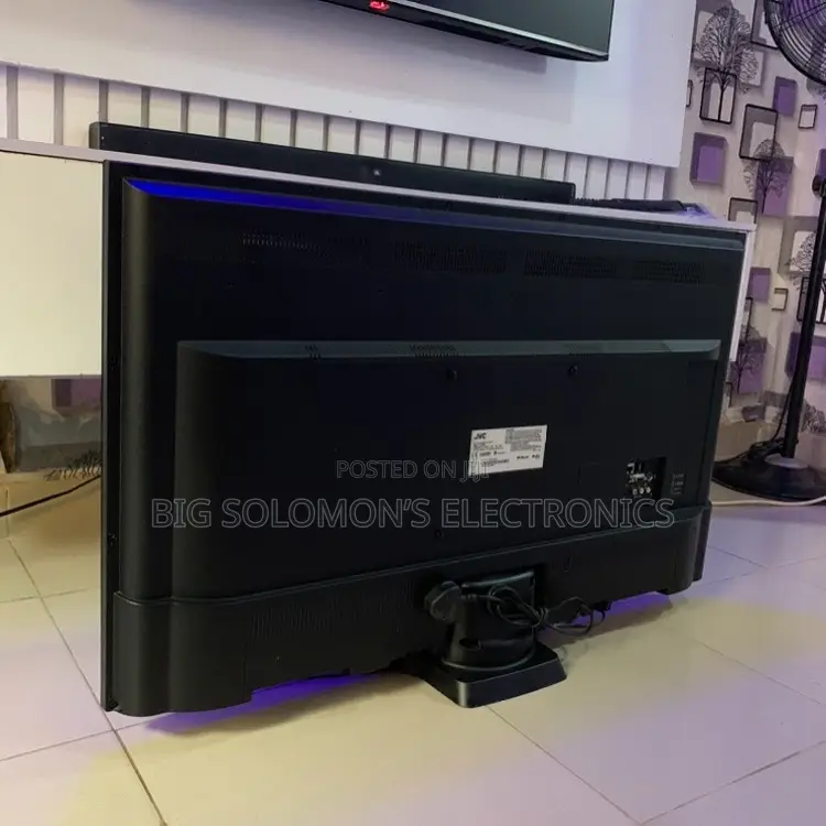 JVC 40 Inch Smart
