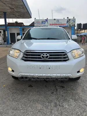 Toyota Highlander 2009 White