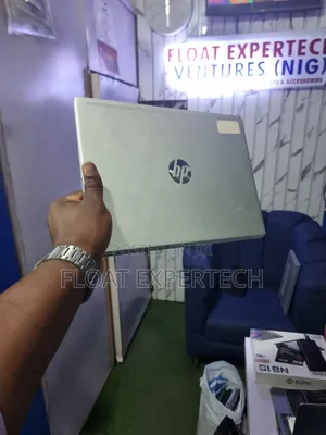 Laptop HP 430 G6 8GB Intel Core i3 SSD 128GB
